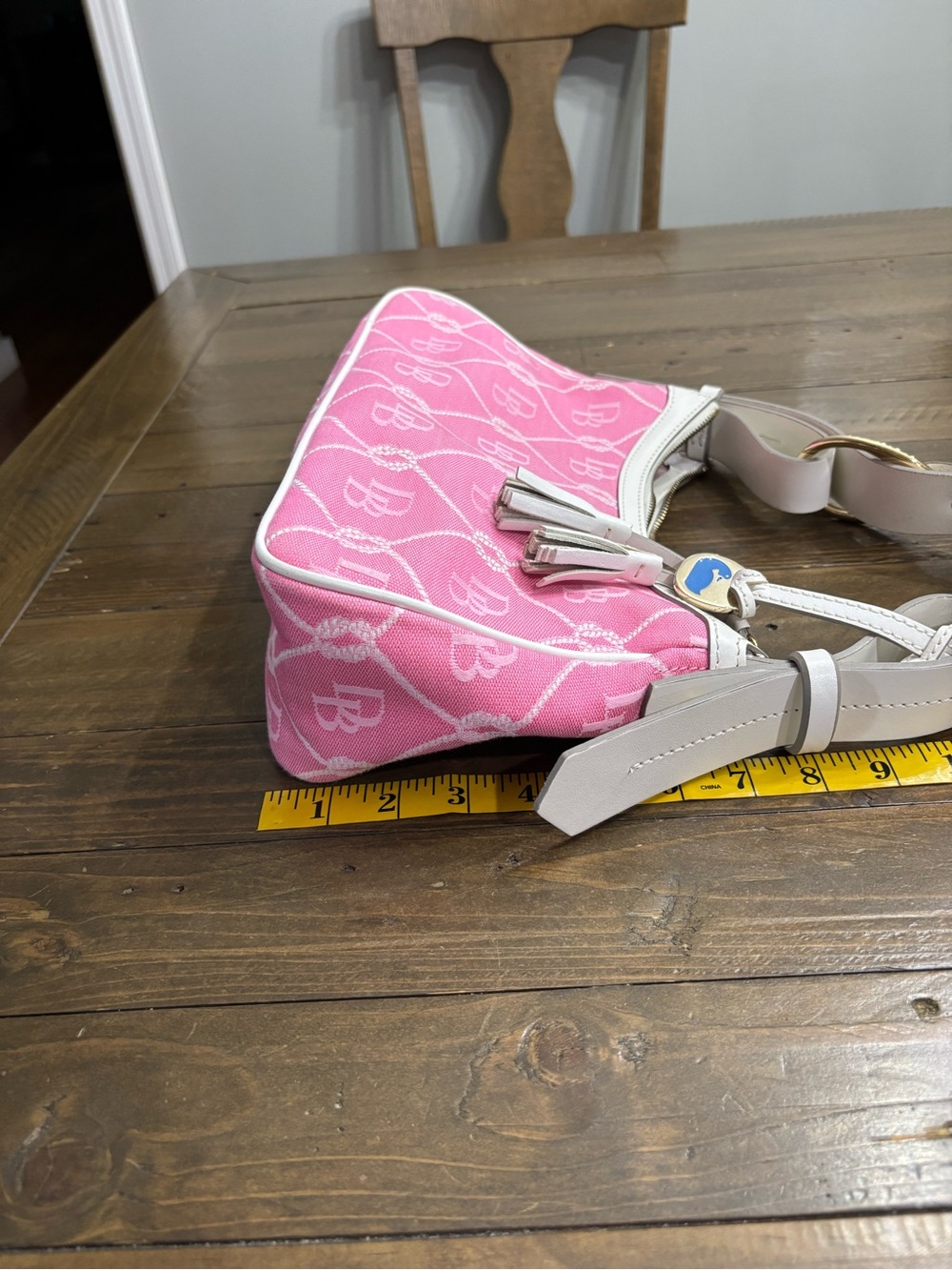 Dooney & Bourke Pink Jacquard Shoulder Bag with Cream Trim - Picture 13 of 14